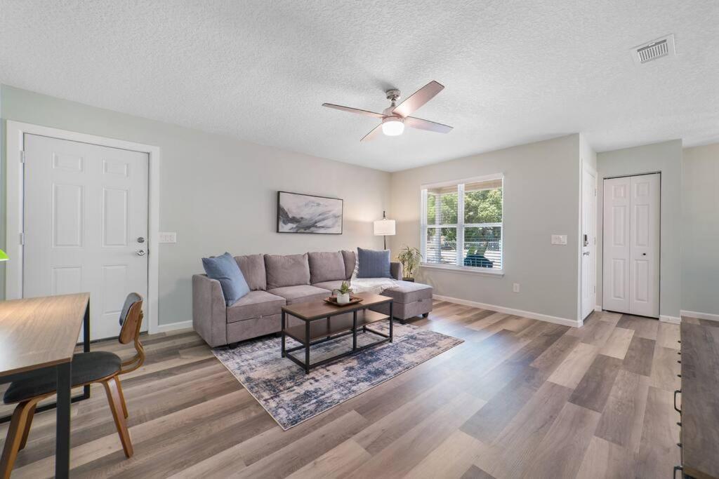 New Modern Bungalow Close To Downtown! Fully Fenced Yard St. Augustine Bagian luar foto