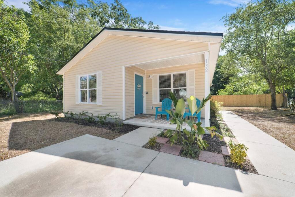 New Modern Bungalow Close To Downtown! Fully Fenced Yard St. Augustine Bagian luar foto