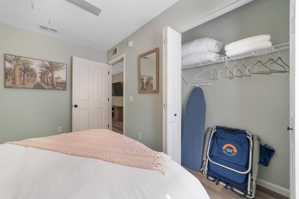 New Modern Bungalow Close To Downtown! Fully Fenced Yard St. Augustine Bagian luar foto
